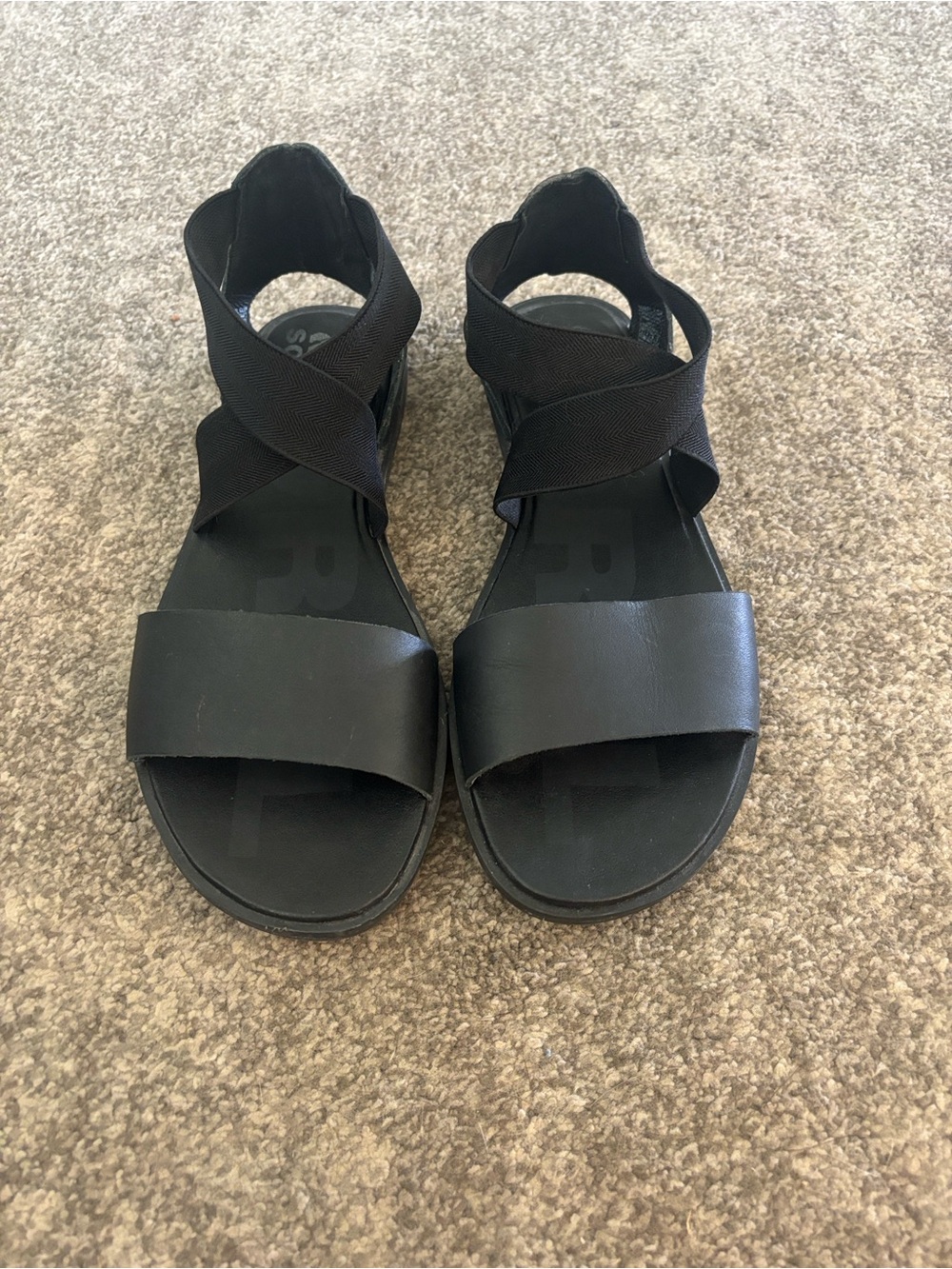 Sorel Black Women's Crisscross Strappy Sandals